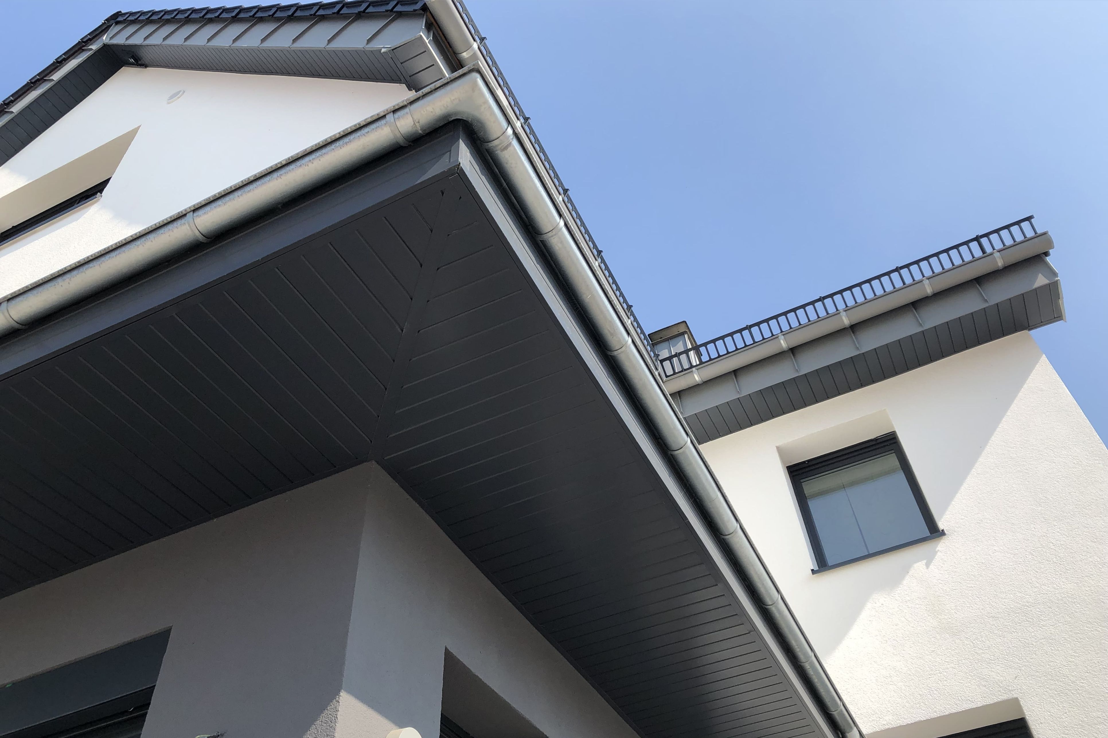 Dach-, Wand- & Deckenprofile